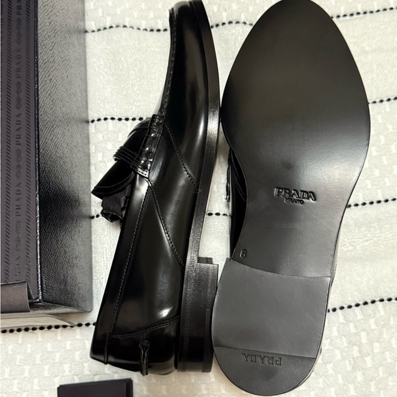 ? AUTH PRADA CALZATURE UOMO SOAZZOLATO NERO EUROPEAN SIZE 6 BRAND NEW W/BOX main image 15
